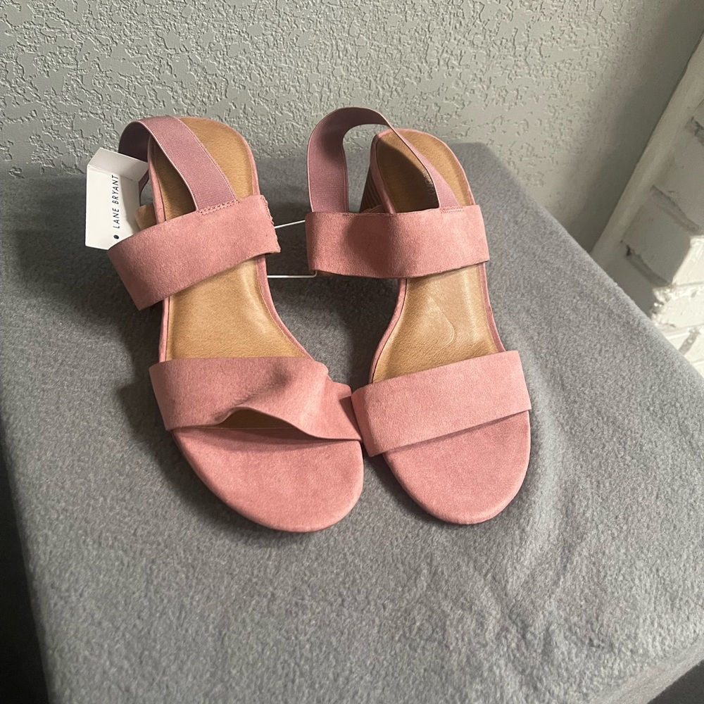 Brand new 9W shoes